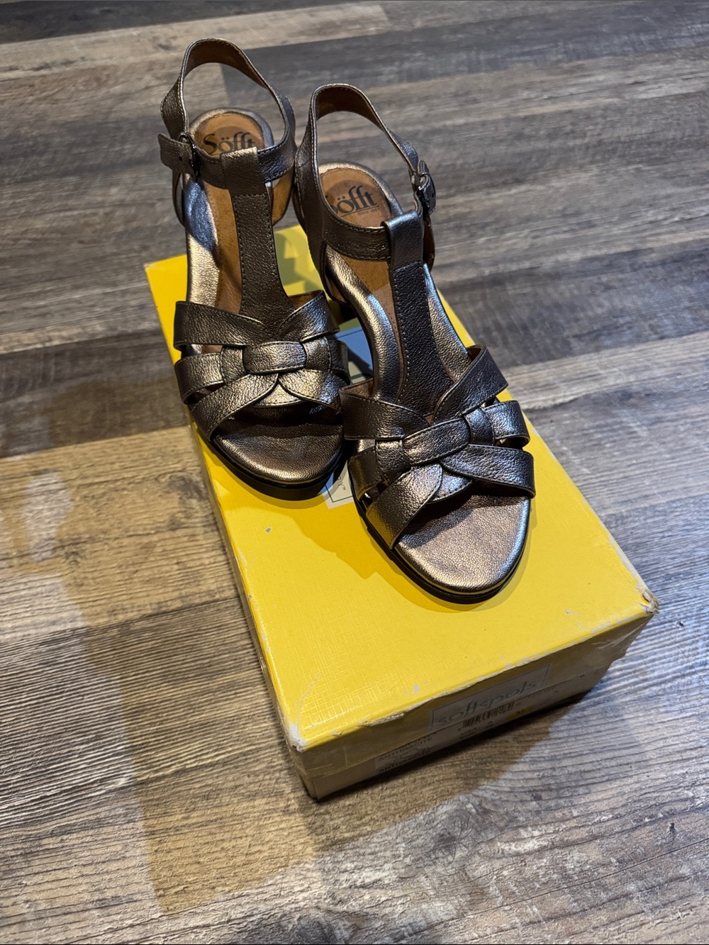 Softspots Sabana Anthracite Metallic Strappy Comfort Sandals Heels Women's 8 M